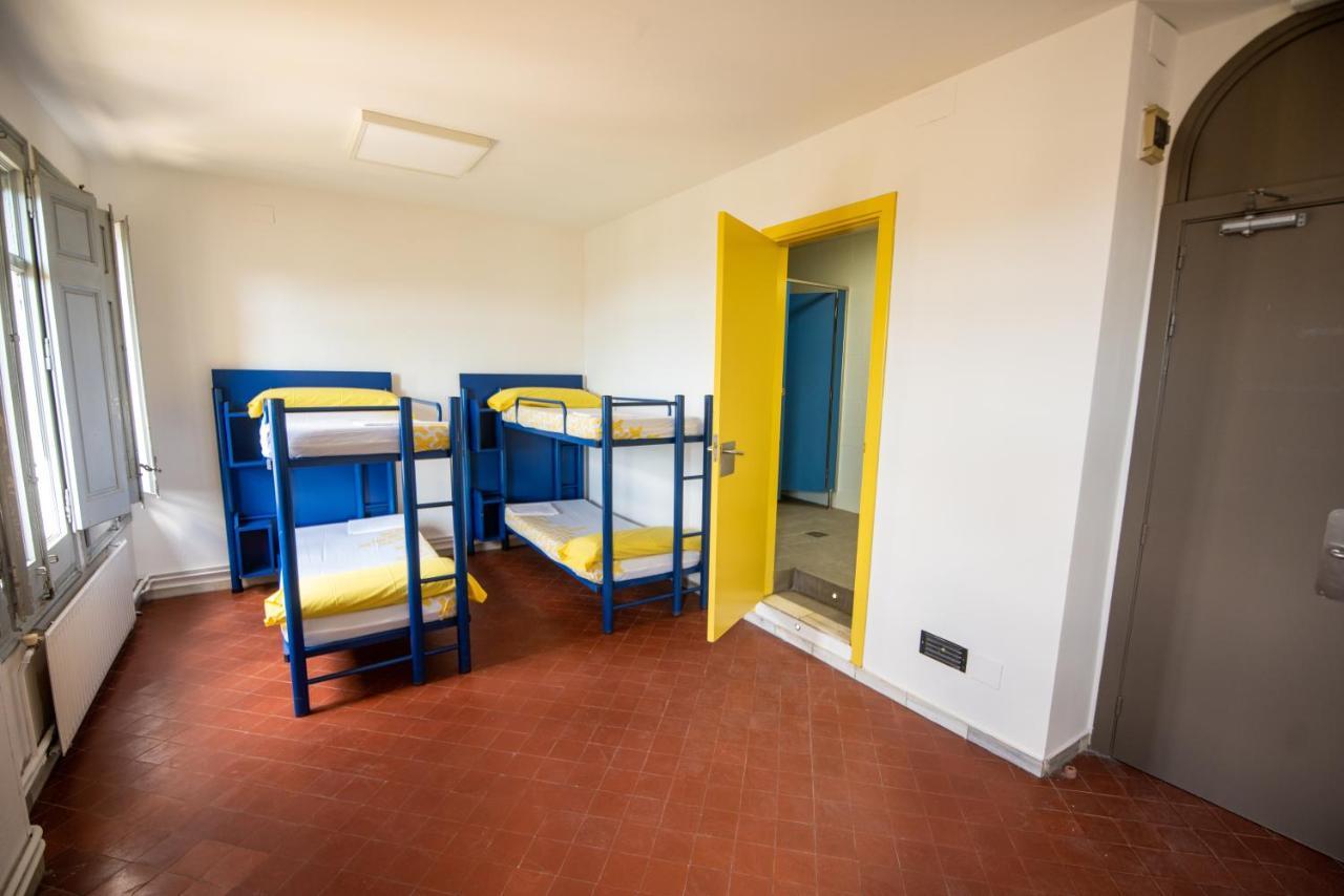Xanascat Hostel *